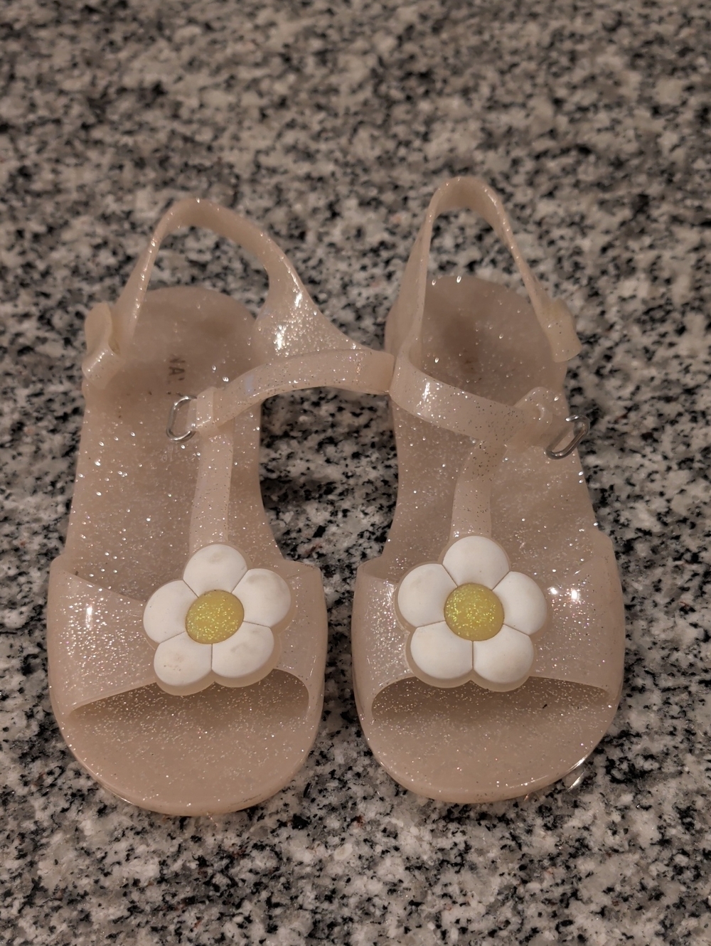 Old Navy Girls' Sparkle Jelly Sandals with Daisy Accent - Cream